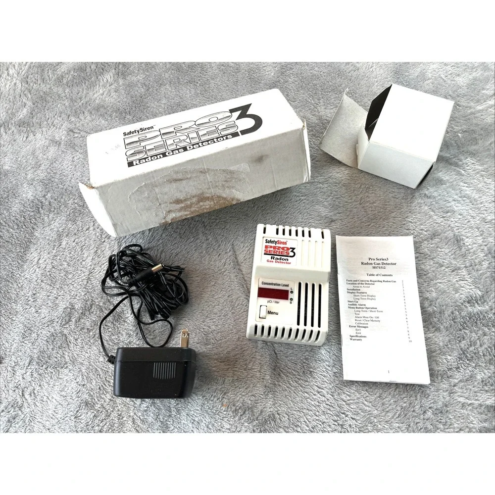 SAFETY SIREN PRO SERIES 3 RADON GAS DETECTOR HS71512